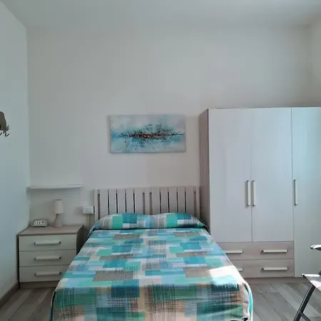 Piccolo Monolocale A Διαμέρισμα